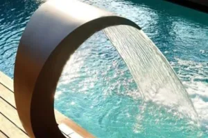 نازل کرتین استخر