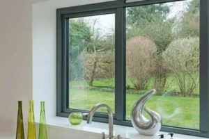 پنجره های یو پی وی سی